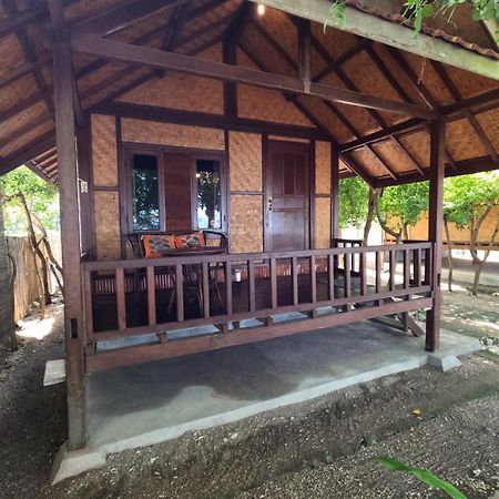 Maryan Moyo Bungalows & Resto Moyo Island Luaran gambar
