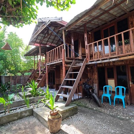 Maryan Moyo Bungalows & Resto Moyo Island Luaran gambar