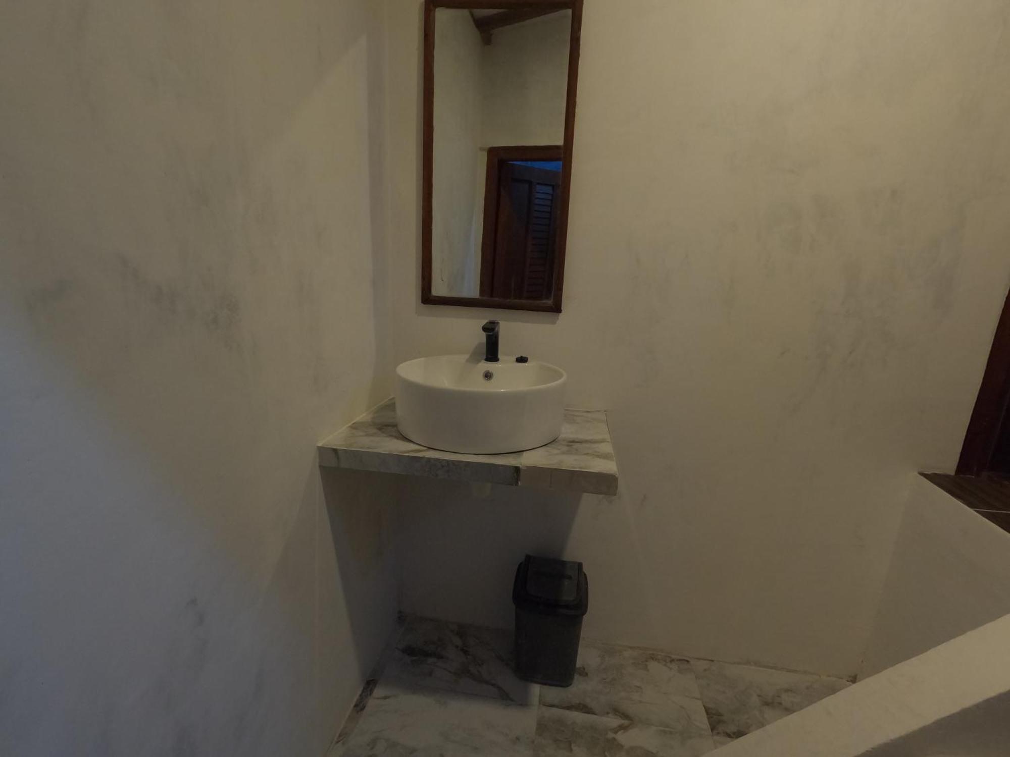 Maryan Moyo Bungalows & Resto Moyo Island Luaran gambar