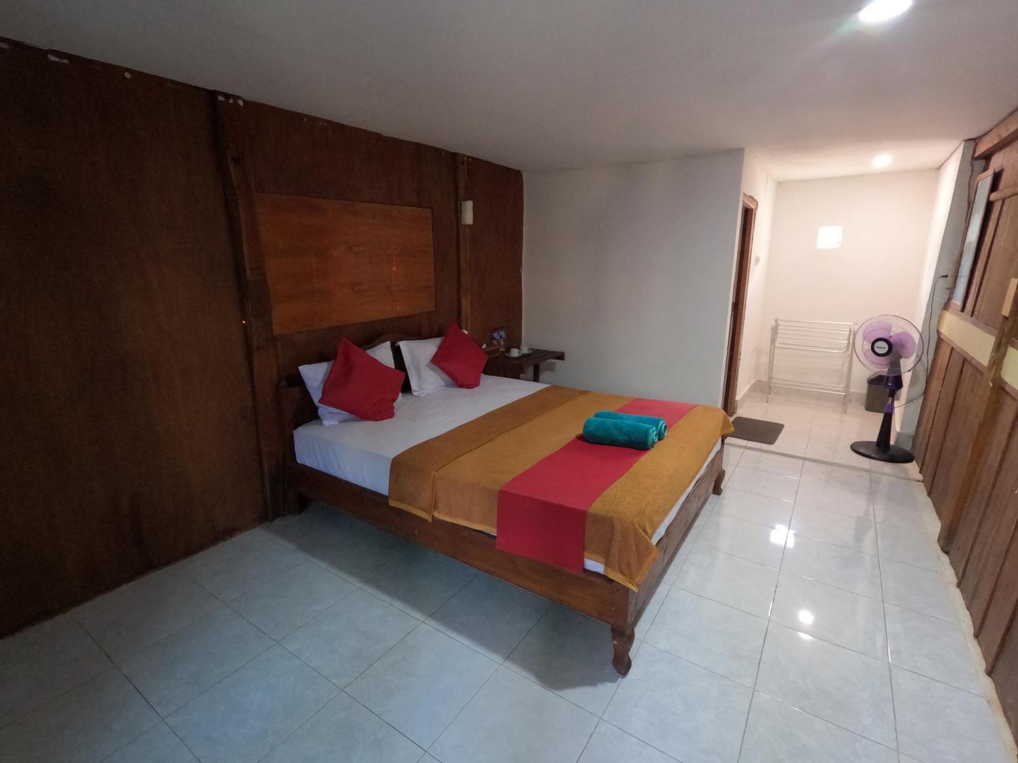 Maryan Moyo Bungalows & Resto Moyo Island Luaran gambar