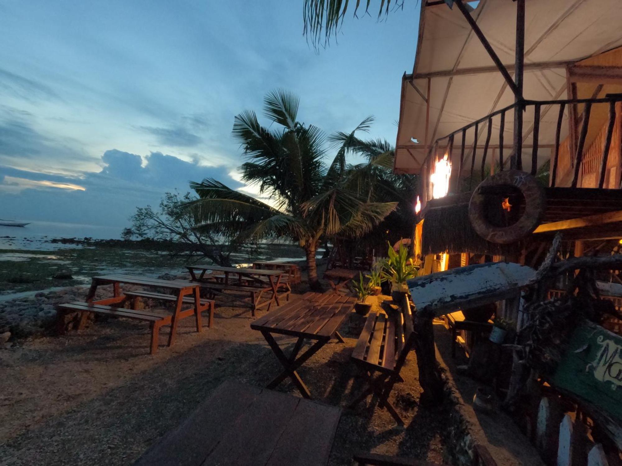 Maryan Moyo Bungalows & Resto Moyo Island Luaran gambar